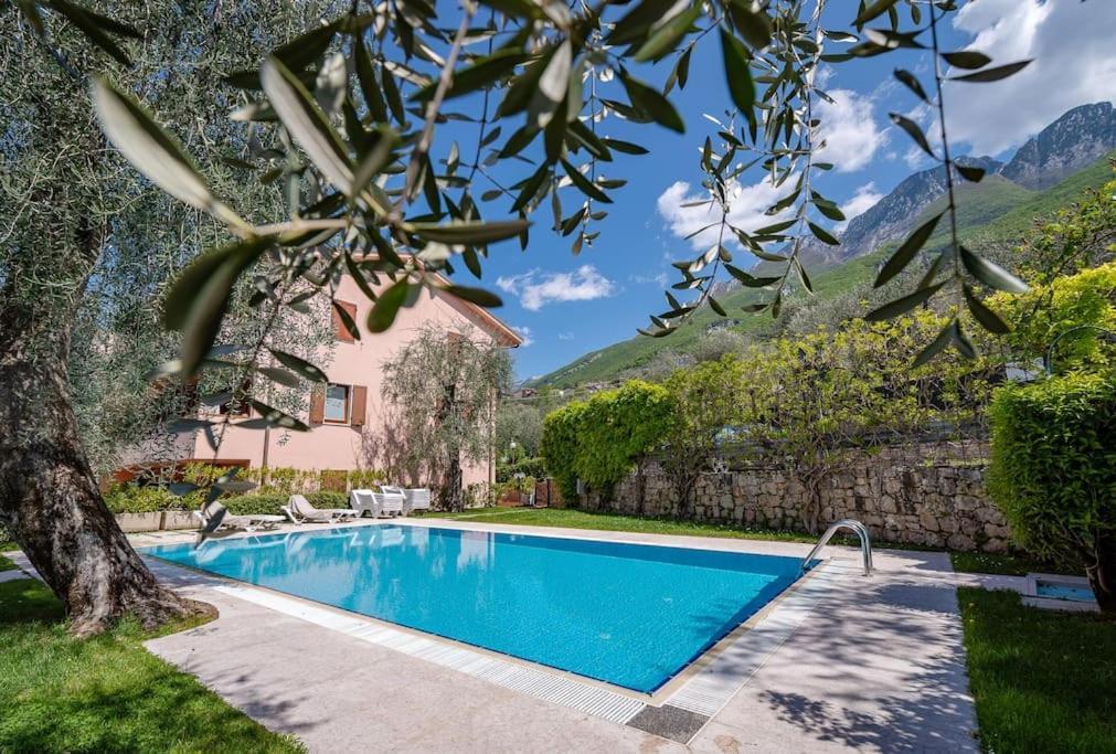 Ferienwohnung Kite Beth'S House Brenzone sul Garda Exterior foto